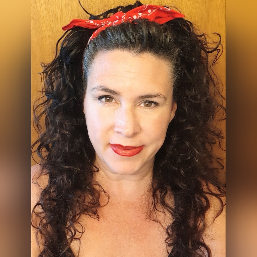 Meet your Posher, Amber
